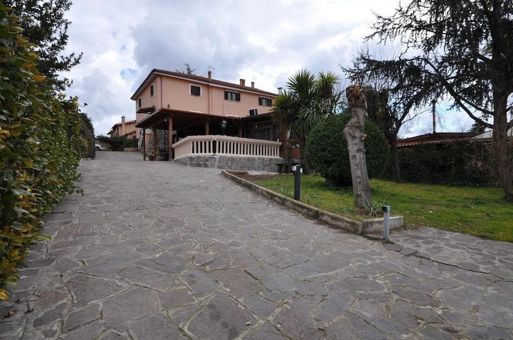 Casale De Santis Hotel Rome Exterior photo